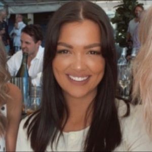 Meet your Posher, Courtney